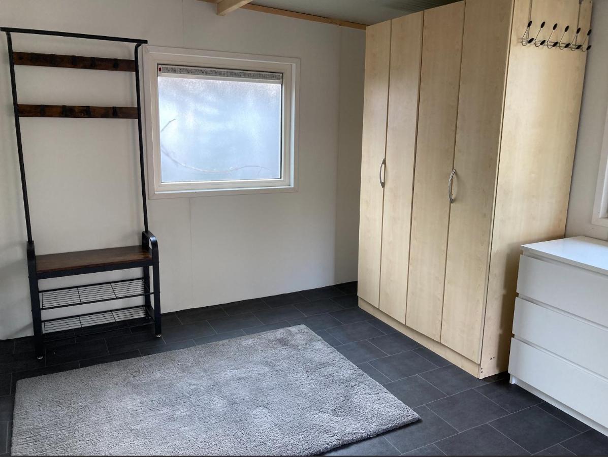 فيلا Chalet 'T Rijsterbos Op Camping Met Zwembad! المظهر الخارجي الصورة